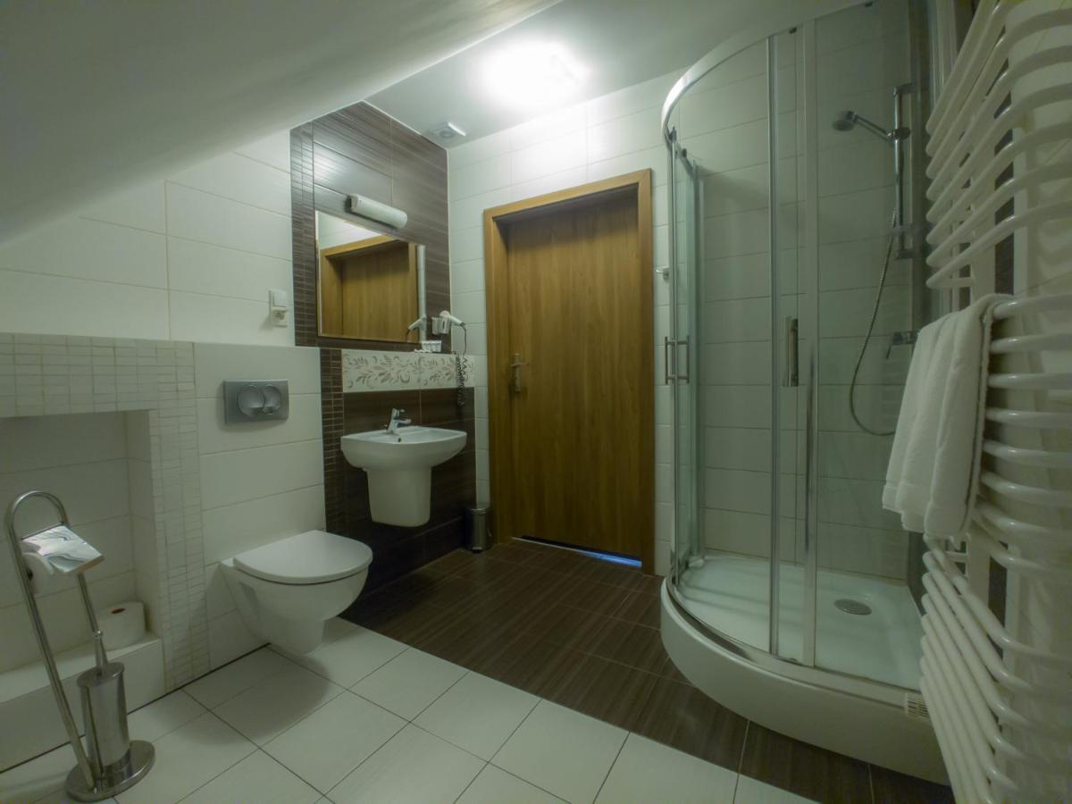 Zajazd U Dziadka Opole Exterior foto
